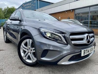 Mercedes GLA220