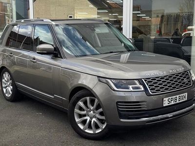 Begagnad Land Rover Range Rover Vogue 306 HK (225 kW) 2018 Silver SUV