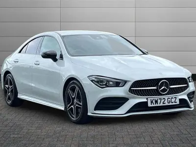 Usado Mercedes CLA180 AMG Line Premium 136 HP (100 kW) 2023 Branco Sedan