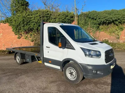 Used Ford Transit 130 HP (95 kW) 2018 White Cabriolet