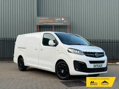 Used Vauxhall Vivaro Sportive 100 HP (73 kW) 2020 White MPV