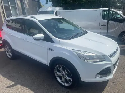 Used Ford Kuga Titanium 150 HP (110 kW) 2016 White SUV
