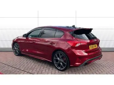 Used Ford Focus ST 280 HP (205 kW) 2019 Red Hatchback