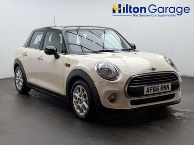 Used Mini Cooper Hatch 136 HP (100 kW) 2016 White Hatchback