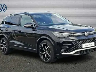 Used VW Tiguan R-line 150 HP (110 kW) 2024 Black SUV