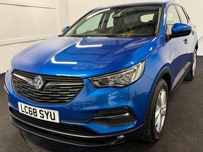 Used Vauxhall Grandland X S 130 HP (95 kW) 2019 Blue SUV