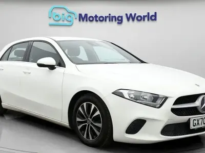 Used Mercedes A180 SE 116 HP (85 kW) 2020 White Hatchback