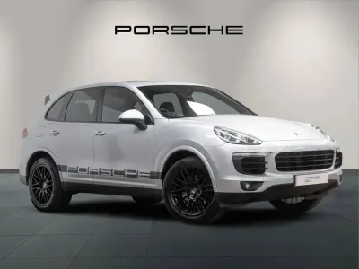 Używany Porsche Cayenne Platinum Edition 258 KM (189 kW) 2017 Srebrny SUV