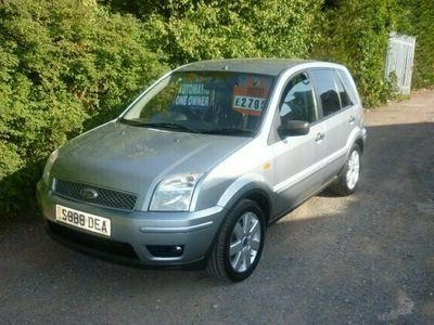 Used 2004 Ford Fusion Estate | £2,795 (A bit pricey)