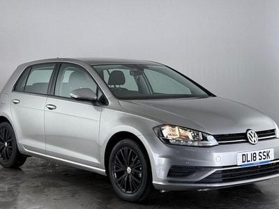 Used VW Golf VII SE 125 HP (91 kW) 2018 Silver Hatchback