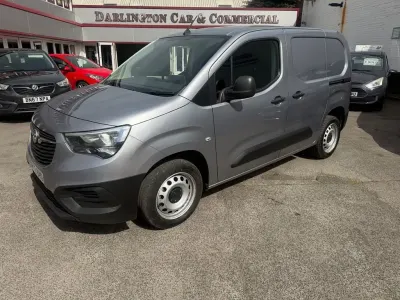 Used Vauxhall Combo 100 HP (73 kW) 2023 Grey MPV