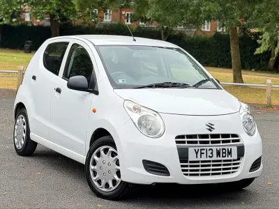 Used Suzuki Alto 68 HP (50 kW) 2013 White Hatchback