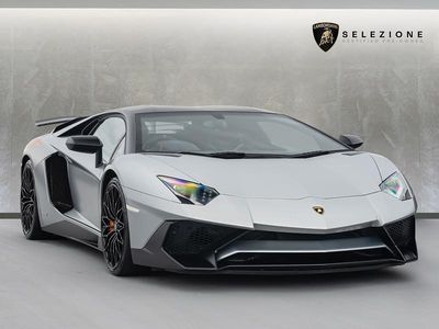 Silver Used 2016 Lamborghini Aventador Coupe | £304,950