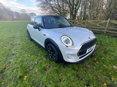Used Mini Cooper Hatch 2018 Silver Hatchback