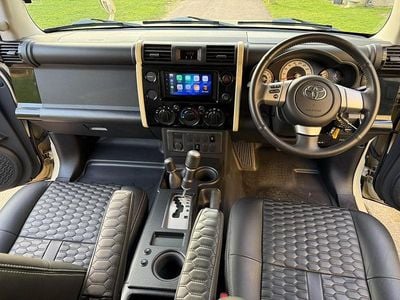 Used Toyota FJ Cruiser Edition 260 HP (191 kW) 2018 SUV