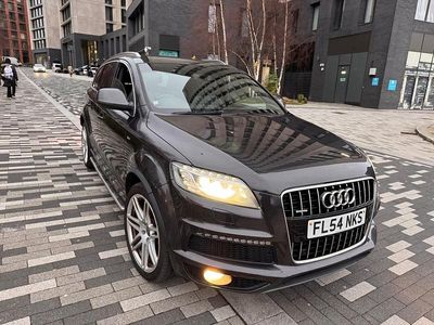 Grey Used 2009 Audi Q7 S-Line SUV | £4,850 (A bit pricey)