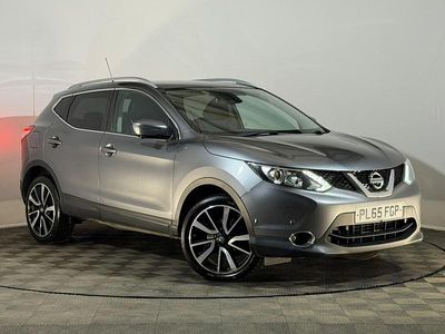 Used Nissan Qashqai Tekna 110 HP (80 kW) 2016 Grey SUV