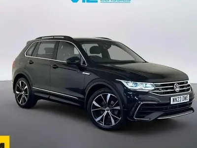 Używany VW Tiguan R-line 150 KM (110 kW) 2023 Czarny SUV