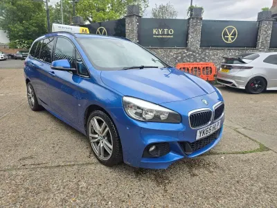 Usado BMW 220 M Sport 190 CV (139 kW) 2015 Azul Familiar