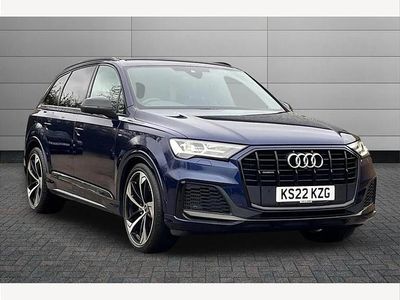 Used Audi Q7 Black Edition 340 HP (250 kW) 2022 Navarra blue SUV