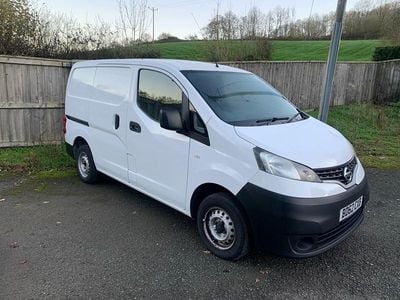 White Used 2012 Nissan NV200 SE MPV | £2,995 (Good price)