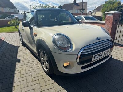 used Mini Cooper Hatch HATCHBACK 1.5petrol full service £20 road tax