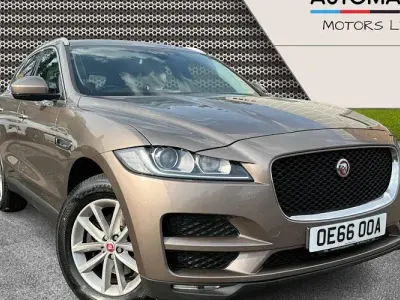 Used Jaguar F-Pace Prestige 179 HP (131 kW) 2016 Gold SUV