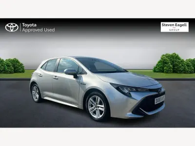 Usado Toyota Corolla 122 HP (89 kW) 2019 Prateado Citadino