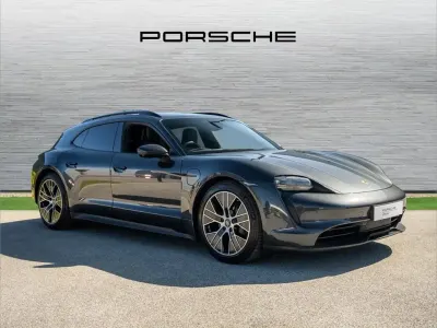 Begagnad Porsche Taycan 300 kW (408 HK) 2023 Grå Kombi