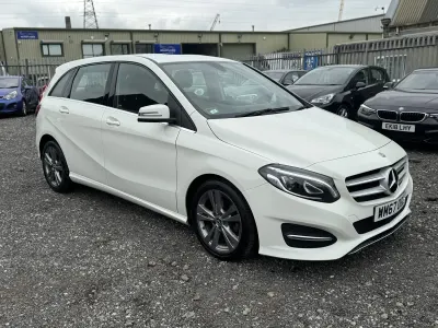 Used Mercedes B200 Exclusive 156 HP (114 kW) 2018 White MPV