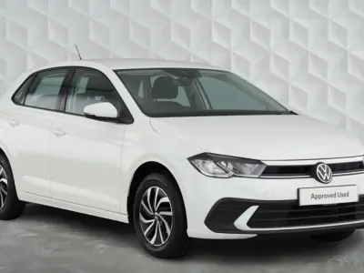Used VW Polo Life 95 HP (69 kW) 2024 White Hatchback