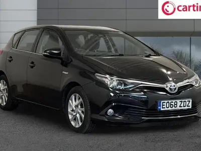 Used Toyota Auris Hybrid 136 HP (100 kW) 2018 Black Hatchback