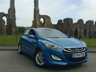 Used Hyundai i30 Active 100 HP (73 kW) 2014 Blue Hatchback