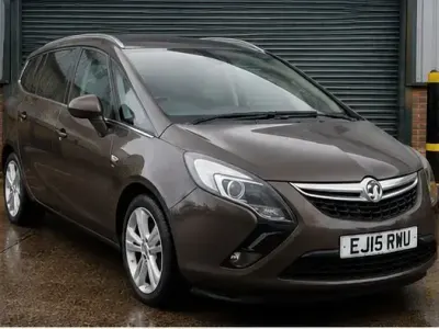 Used Vauxhall Zafira SRi 170 HP (125 kW) 2015 Grey MPV
