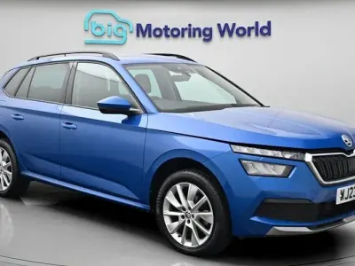 Begagnad Skoda Kamiq SE Drive 95 HK (69 kW) 2023 Blå SUV