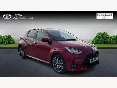 Used Toyota Yaris 116 HP (85 kW) 2024 Red Hatchback