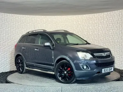 Begagnad Vauxhall Antara 184 HK (135 kW) 2013 Grå SUV