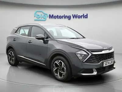 Używany Kia Sportage 157 KM (115 kW) 2024 Szary SUV
