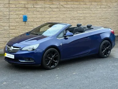 Used Vauxhall Cascada Elite 2013 Blue Cabriolet
