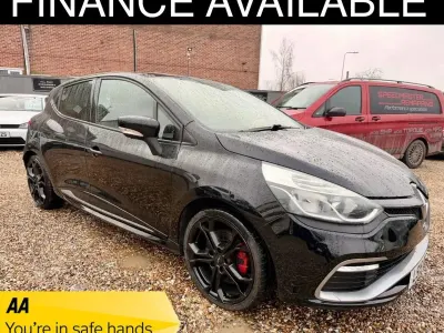Used Renault Clio 200 HP (147 kW) 2015 Black Hatchback