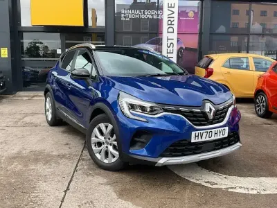 Usado Renault Captur Iconic 131 HP (96 kW) 2020 SUV