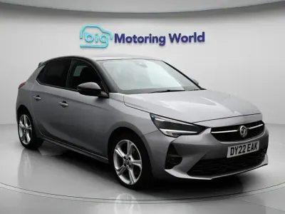 Second-hand Vauxhall Corsa Edition 130 CP (95 kW) 2022 Gri Hatchback