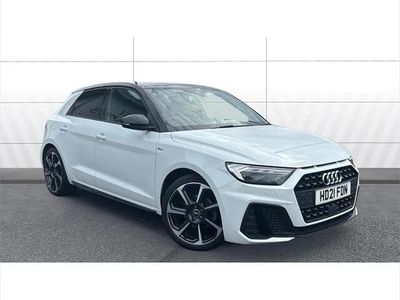 Begagnad Audi A1 Black Edition 150 HK (110 kW) 2021 Vit SUV