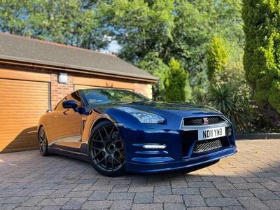Nissan GT-R