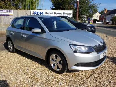Used Skoda Fabia SE 110 HP (80 kW) 2015 Silver Hatchback
