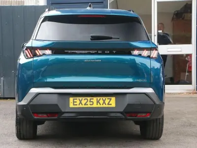 Used Peugeot 5008 Allure 134 HP (98 kW) 2025 Blue SUV