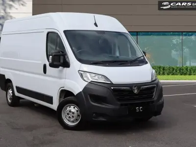 Begagnad Vauxhall Movano S 2022 Vit