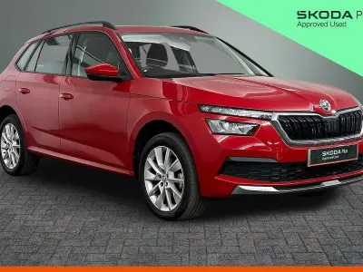 Usado Skoda Kamiq SE 94 CV (69 kW) 2023 Rojo SUV