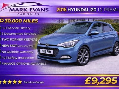 Used Hyundai i20 Premium 100 HP (73 kW) 2015 Blue Hatchback