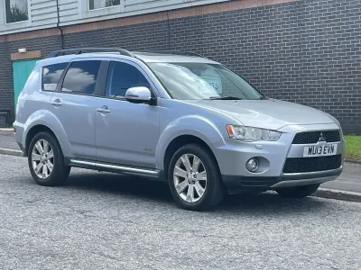 Used Mitsubishi Outlander 2013 Silver SUV